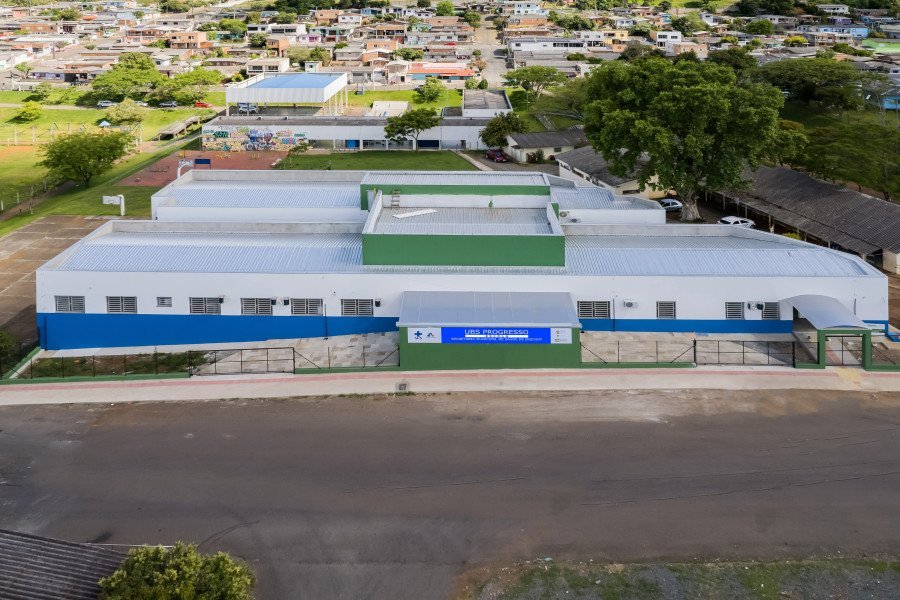 Muretas e passarelas: mais segurança na BR-153